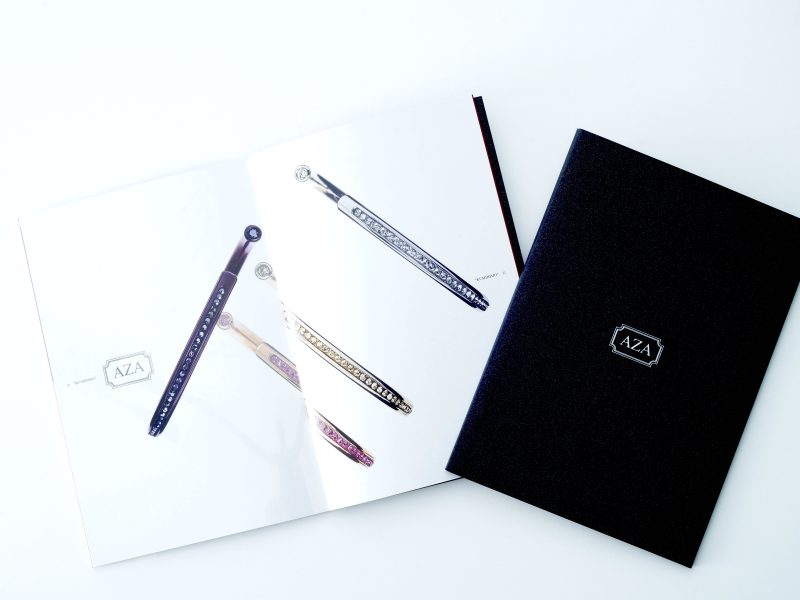 アパレルブランドのカタログデザイン・商品掲載ページ