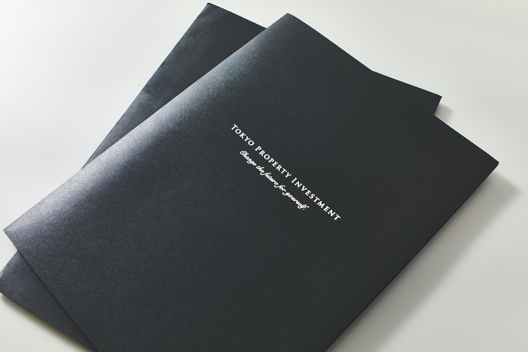 かっこいいパンフレット パンフレットデザイン制作実績 複数コンペの100人のデザイナー