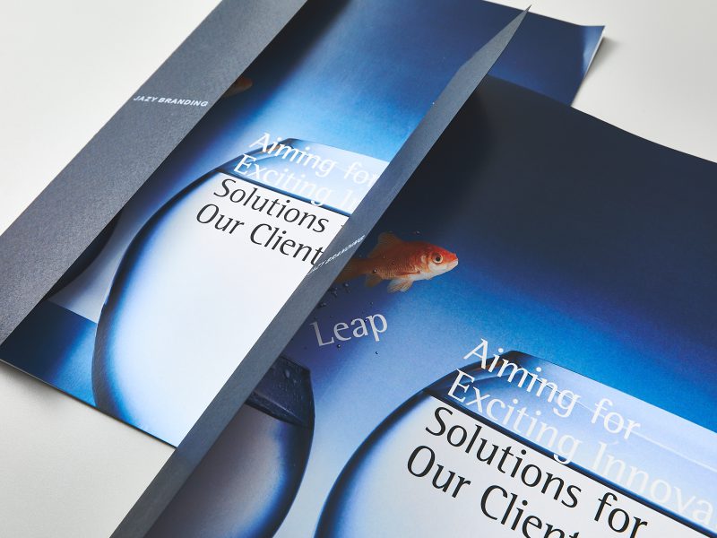 会社案内パンフレット・表紙デザイン