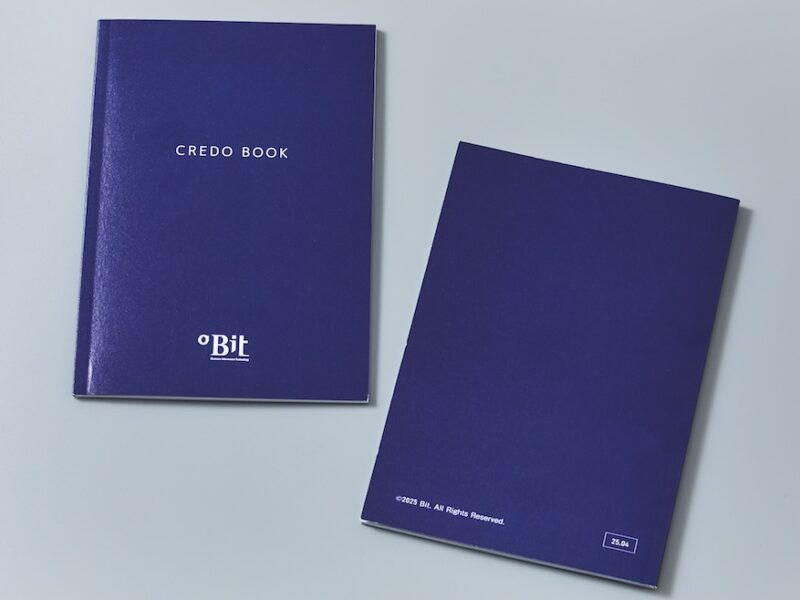 クレドブック表紙と裏表紙